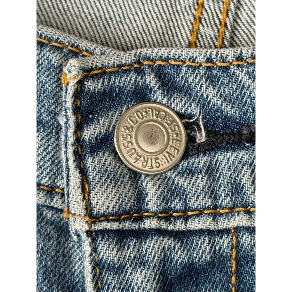 Levis 514 Mens Straight Fit Jeans W32 L32 Light Wash Blue Denim